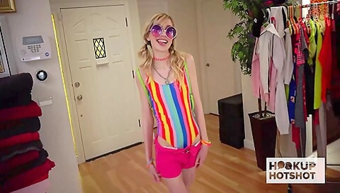 Blonde Hottie Mackenzie Moss Gets Screwed And Sprayed So Hard!